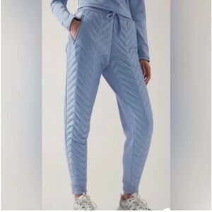 Athleta Après Ski Down Jogger, Heron Blue